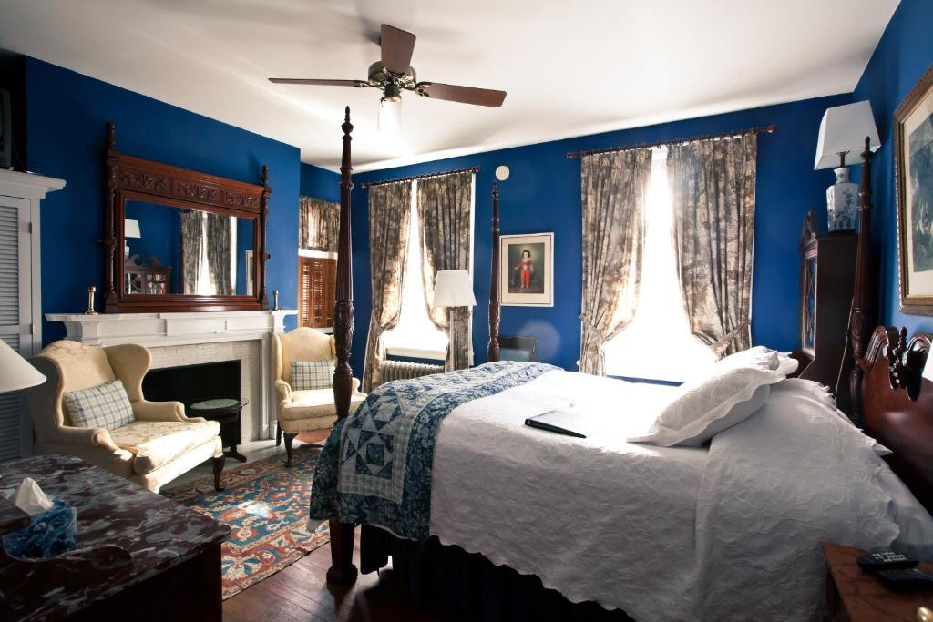 The Taft Bridge Inn
